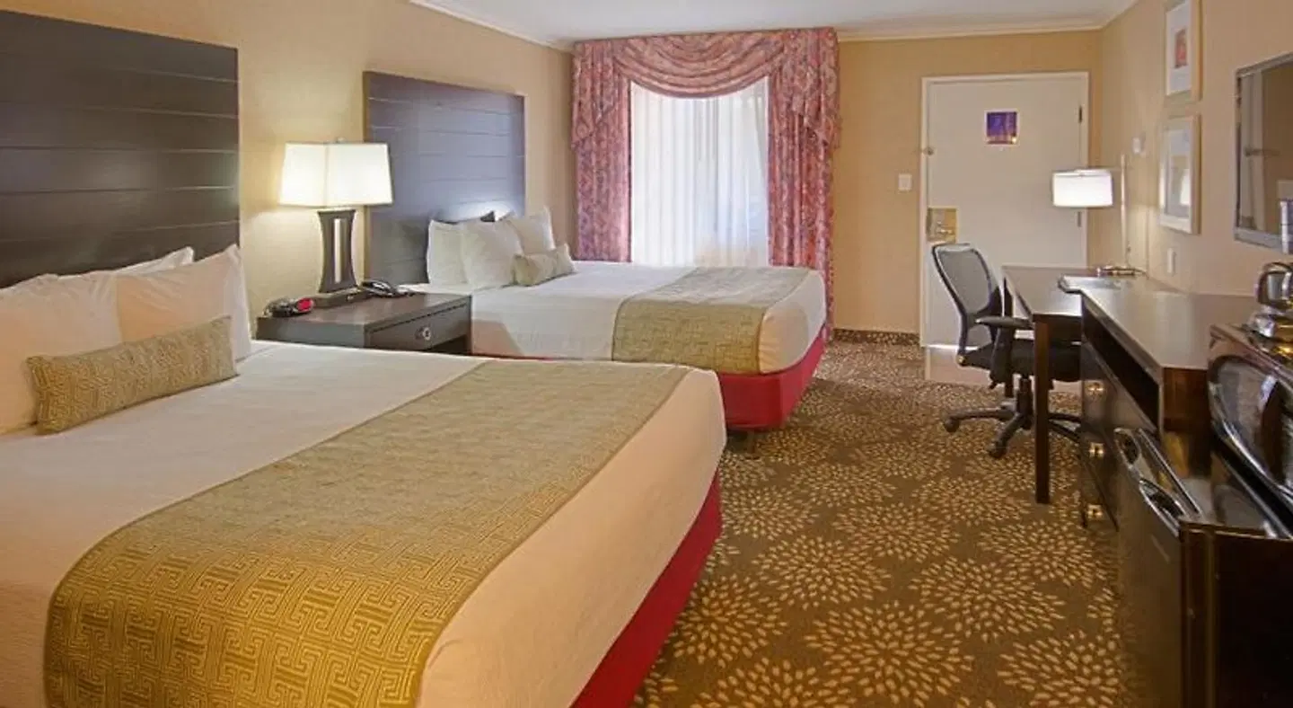 Best Western InnSuites Yuma Mall Hotel & Suites ROOM_EXAMPLE