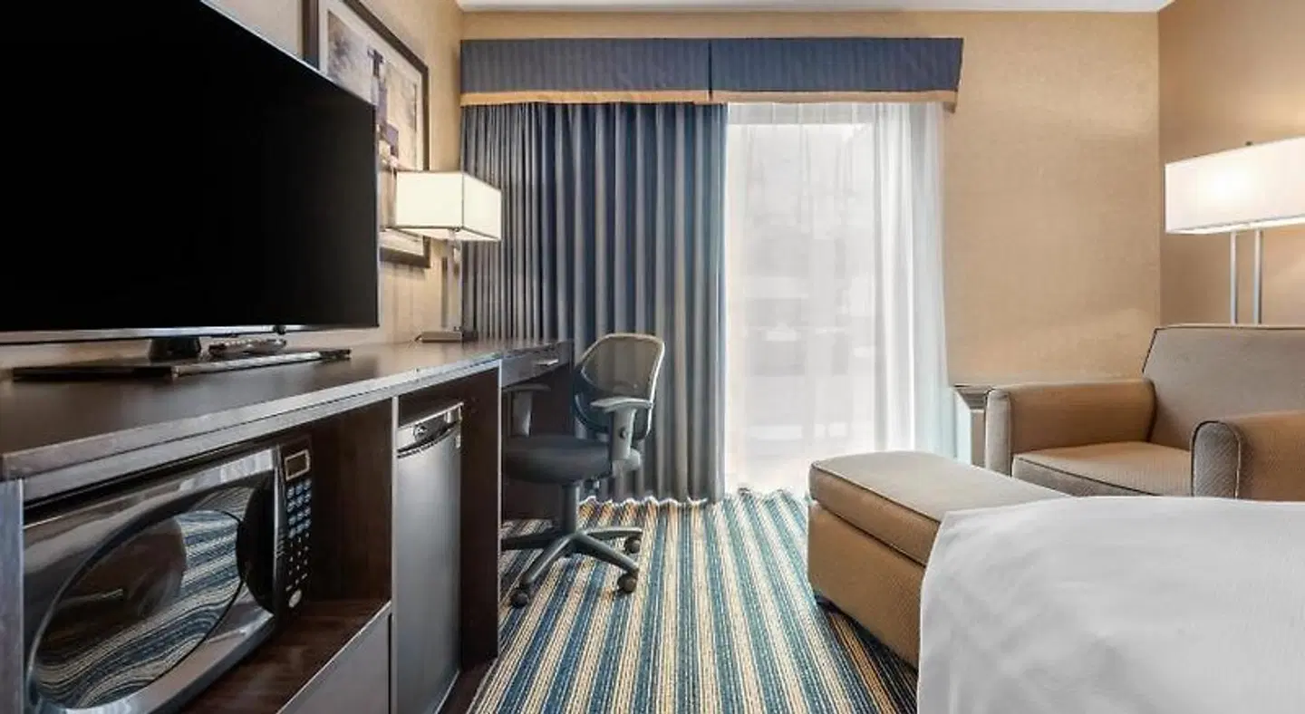 Comfort Inn St. Thomas ROOM_EXAMPLE