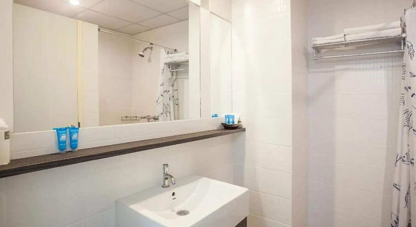 Hill Fresco Hotel Badezimmer