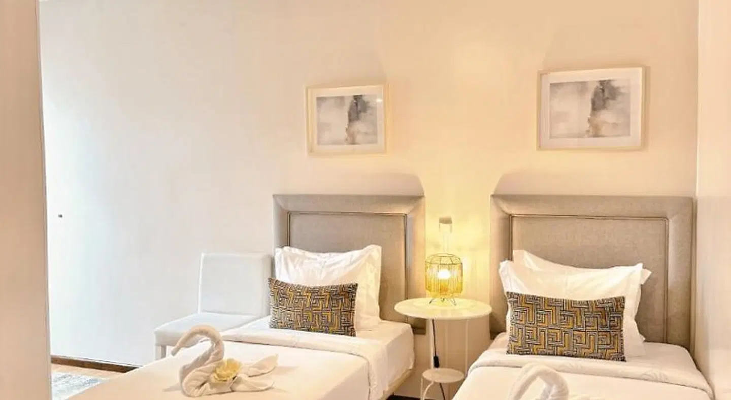 Pensao Central ROOM_EXAMPLE