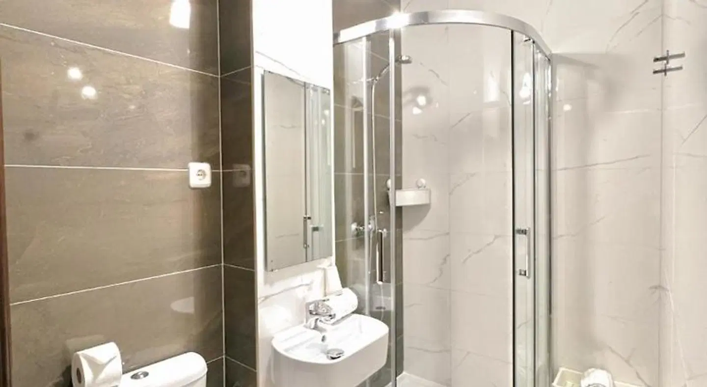 Pensao Central Badezimmer
