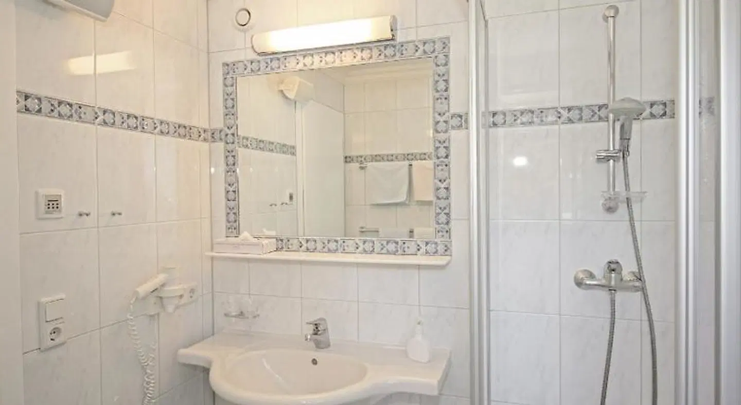 Hotel Pension Sonnleiten Badezimmer