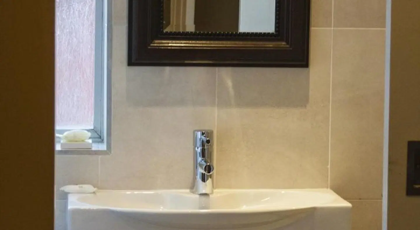 Burnham House B&B Badezimmer