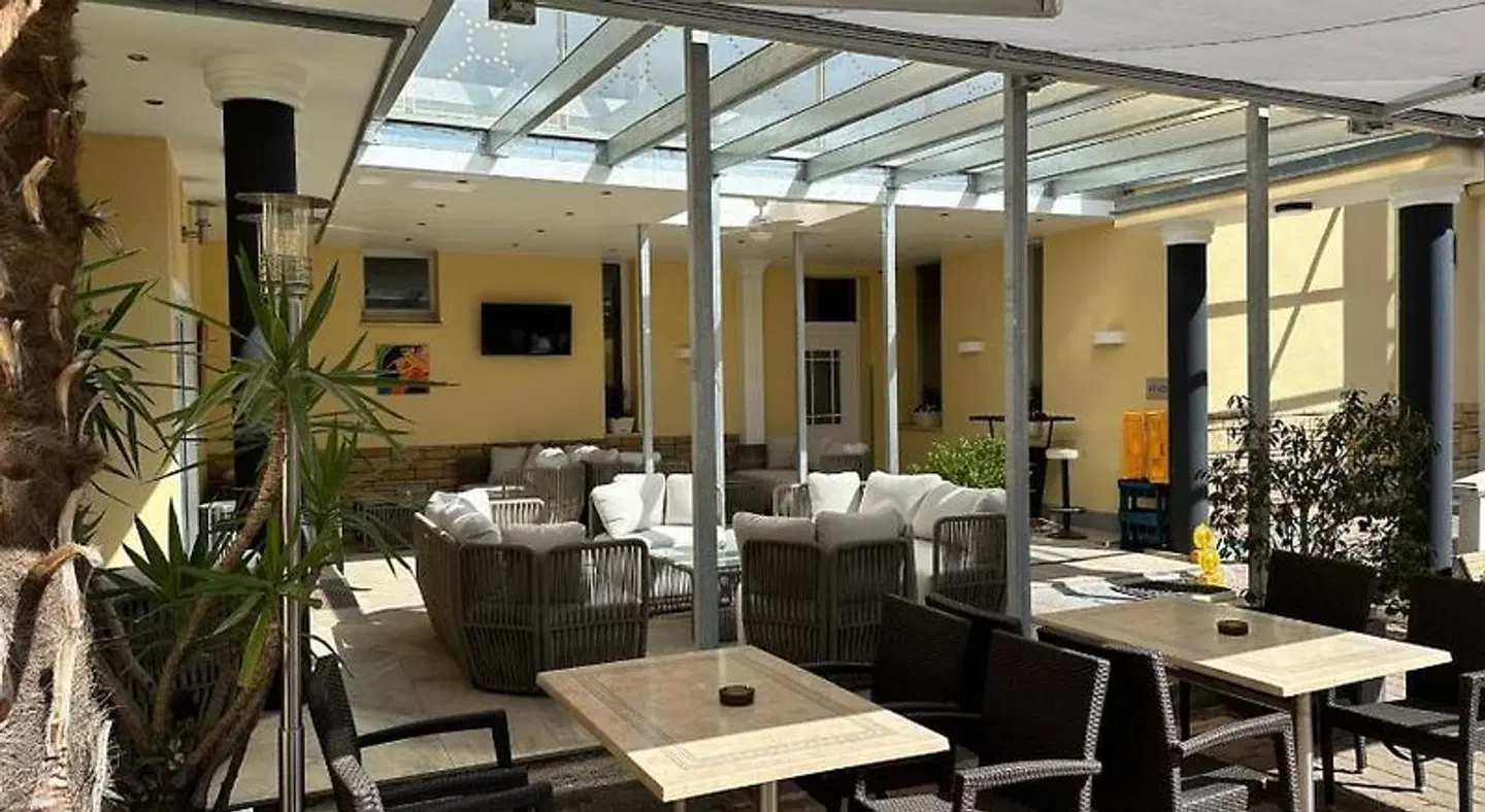 Apartment Hotel Kral Terrasse