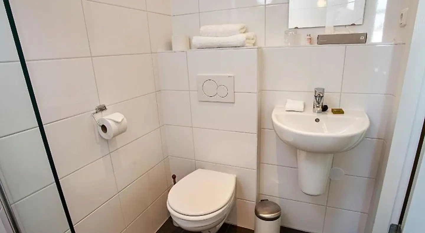Pension Homeland Badezimmer