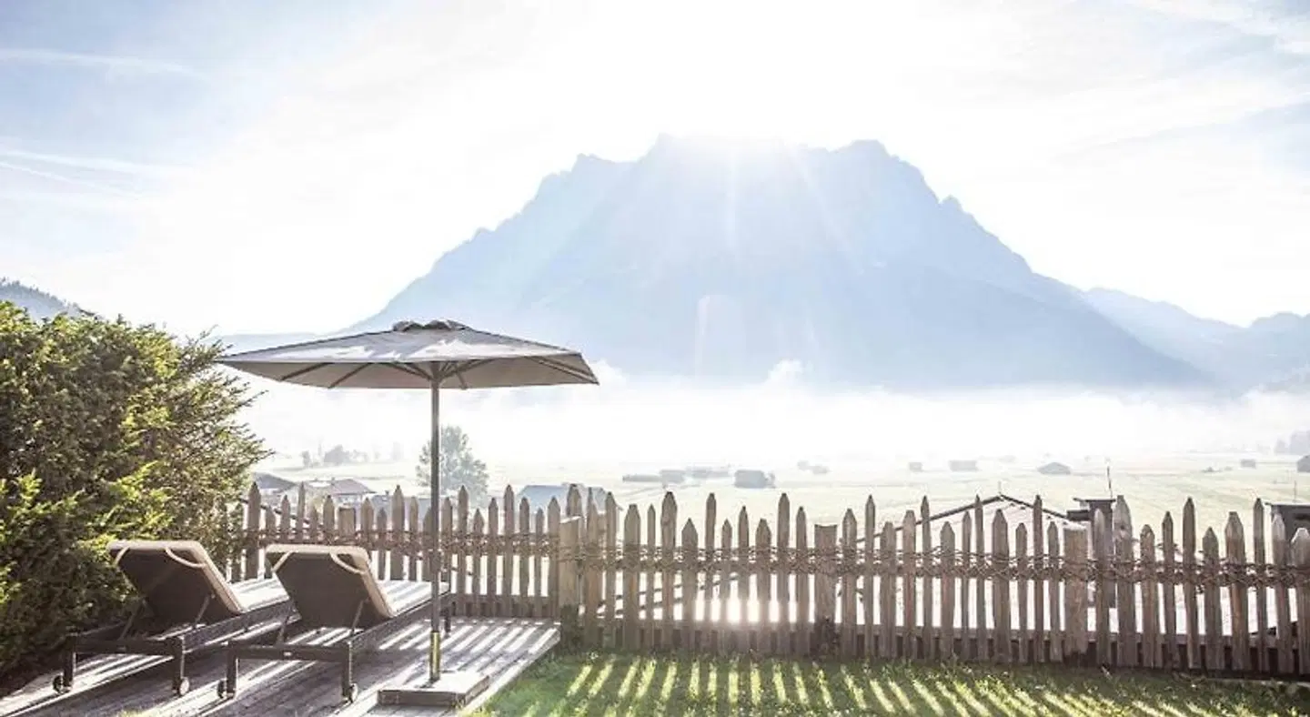 PUR Suites & Chalets Terrasse
