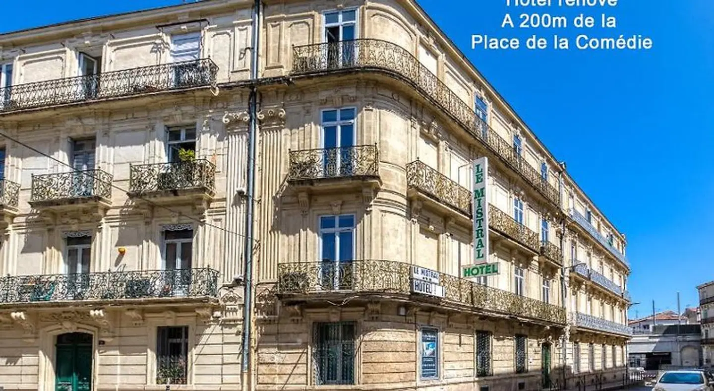 Hôtel Le Mistral Montpellier Centre EXTERIOR