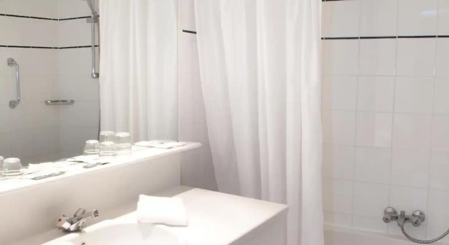 Ostend Hotel Badezimmer