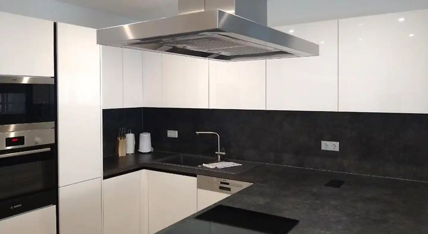 Am Kirchplatz Konferenz