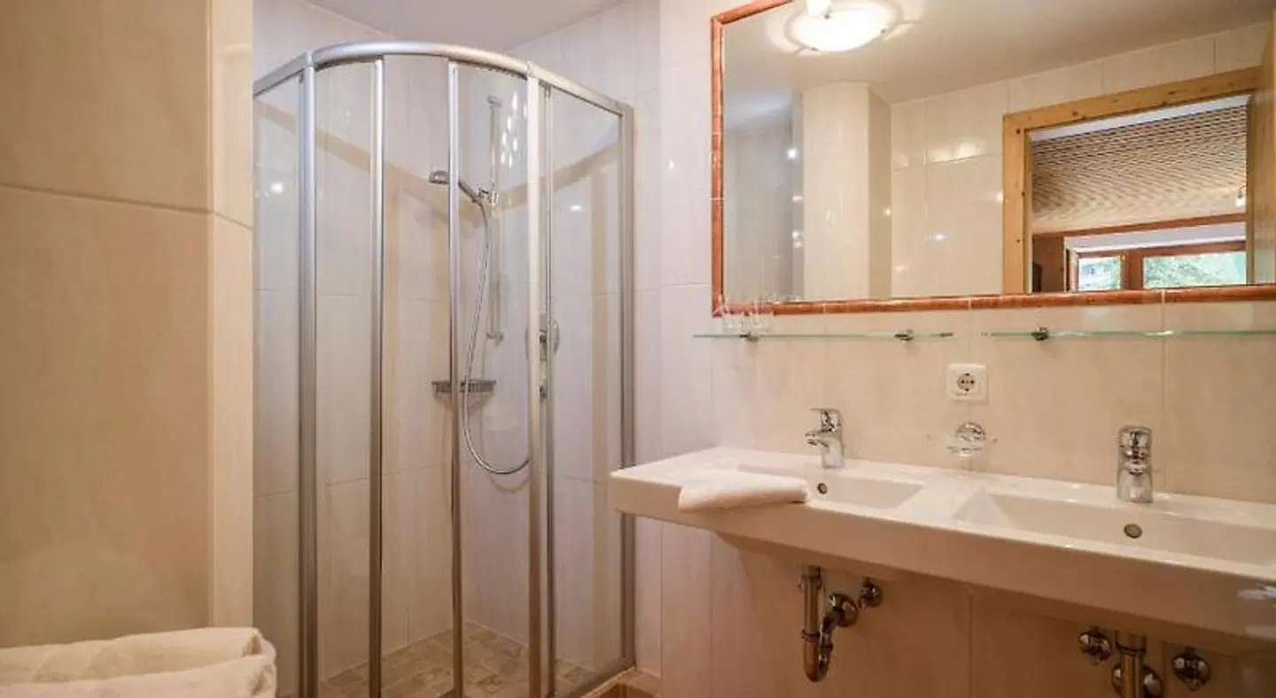 Landhaus Gasser Badezimmer