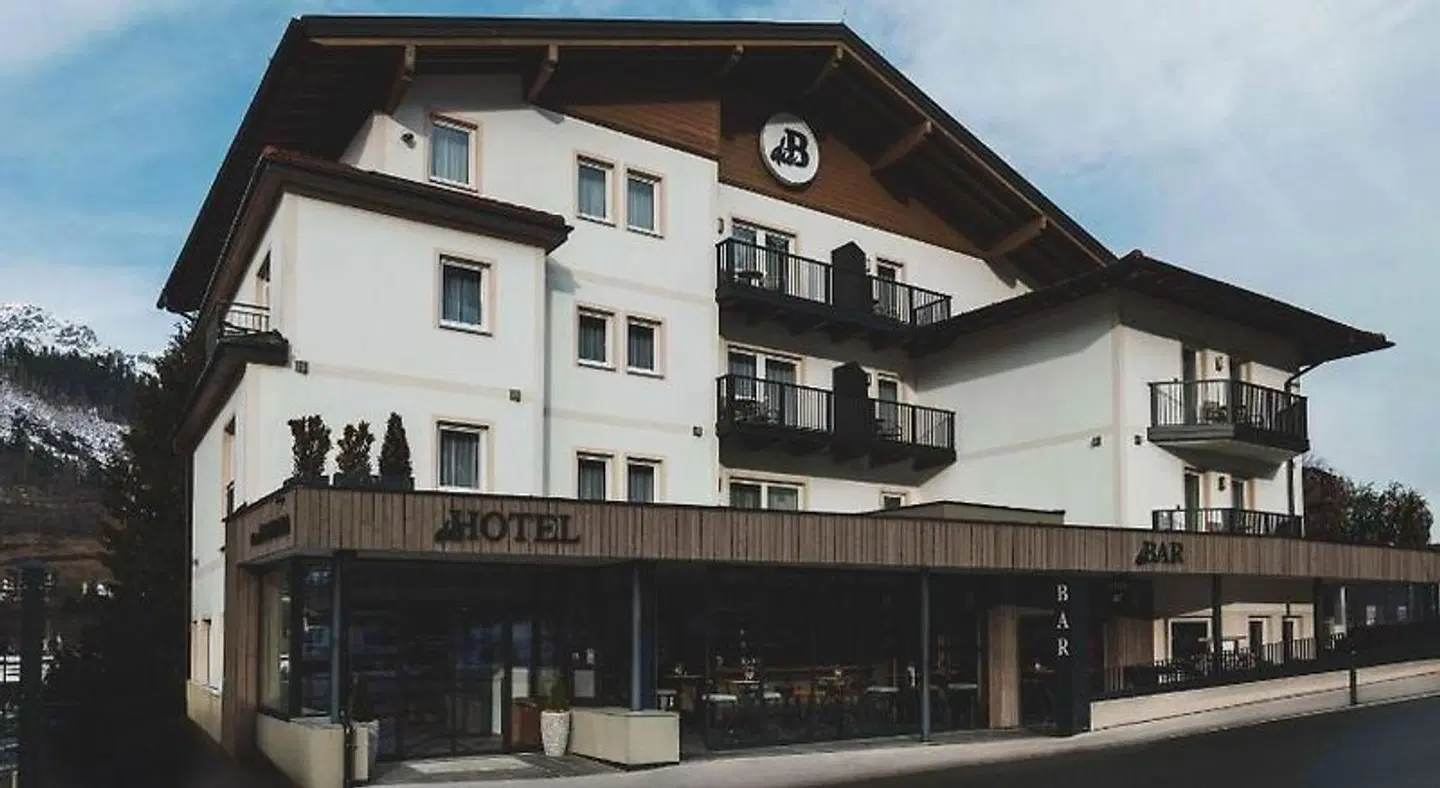 B&B Hotel Die Barbara EXTERIOR