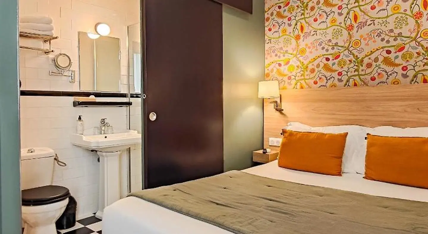 de France ROOM_EXAMPLE