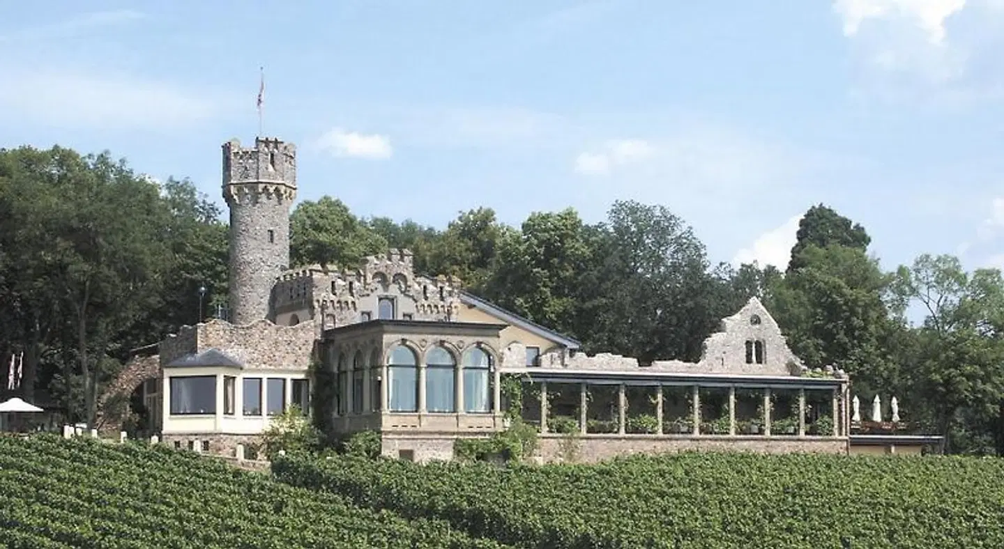 Relais & Châteaux Parkresidenz Schwarzenstein EXTERIOR