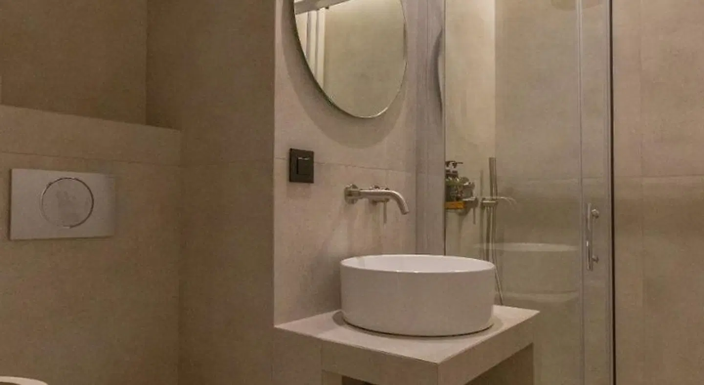 Hotel Artina & Artina Nuovo Apartments Badezimmer