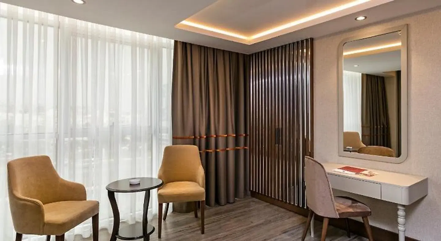 B BUSINESS HOTEL & SPA ROOM_EXAMPLE