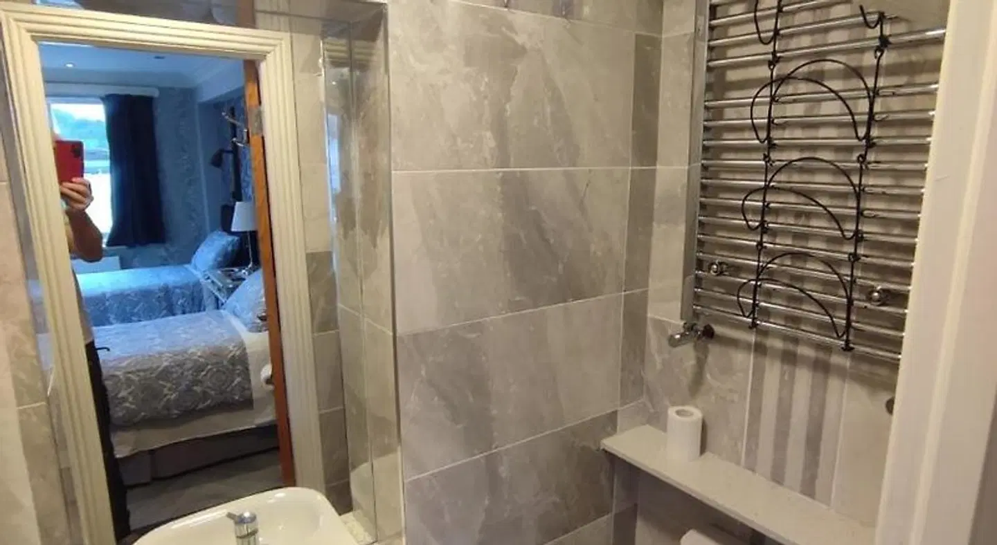 Marie's Bed and Breakfast Badezimmer