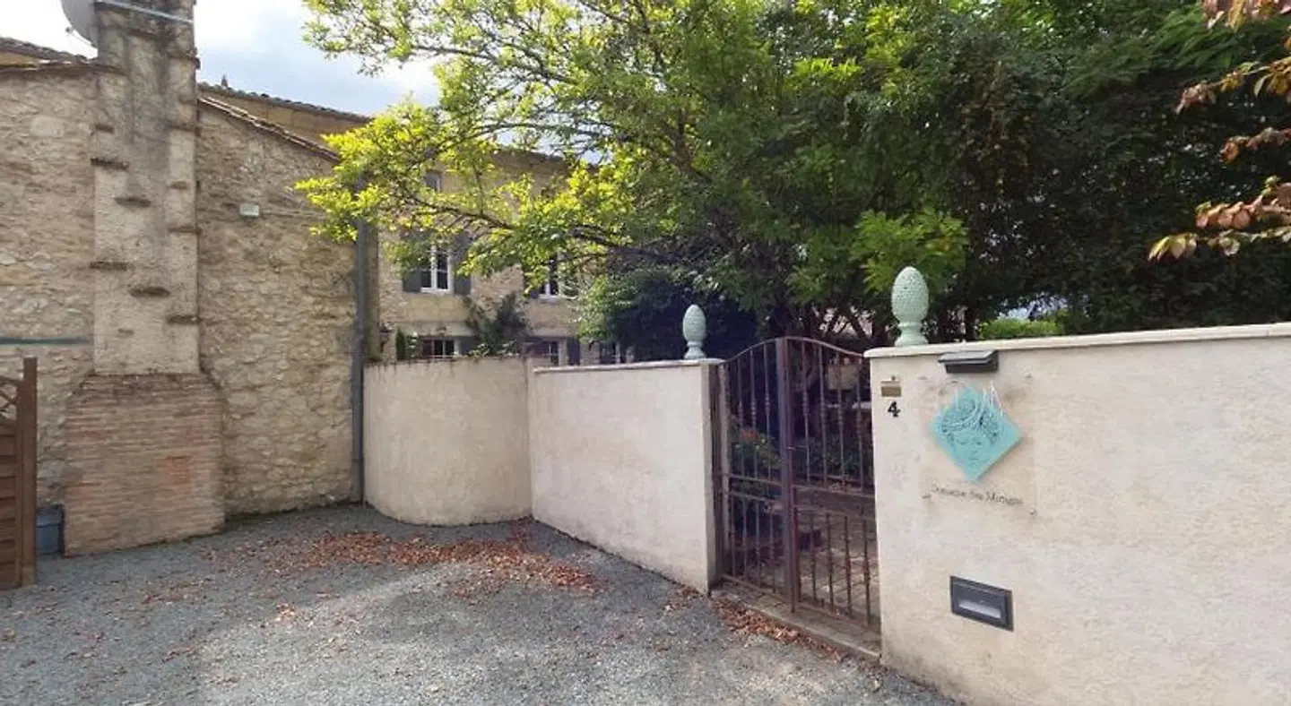 Domaine des Monges Terrasse