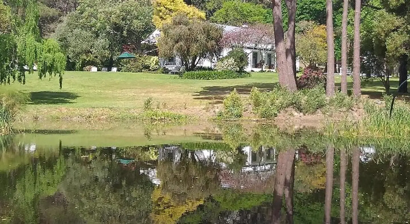 L'Auberge Chanteclair Garten