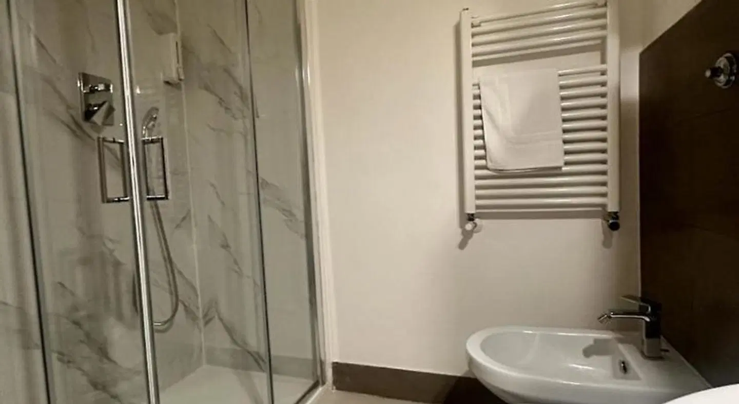Sfumature Partenopee Badezimmer