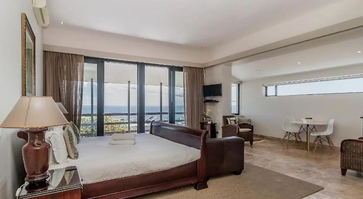 61 on Camps Bay ROOM_EXAMPLE