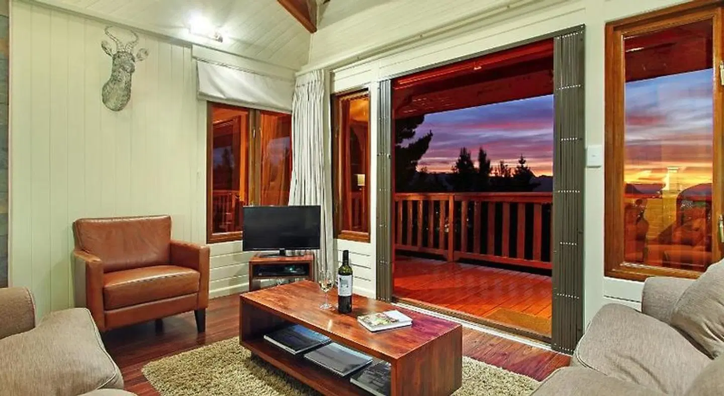 Lalapanzi Lodge ROOM_EXAMPLE