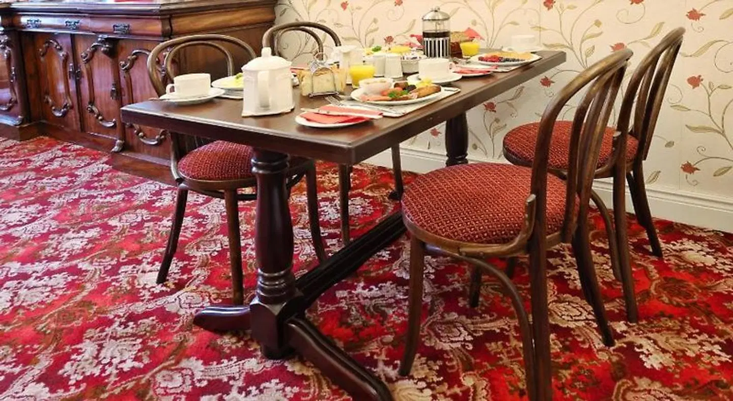 Meadowside B&B Restaurant
