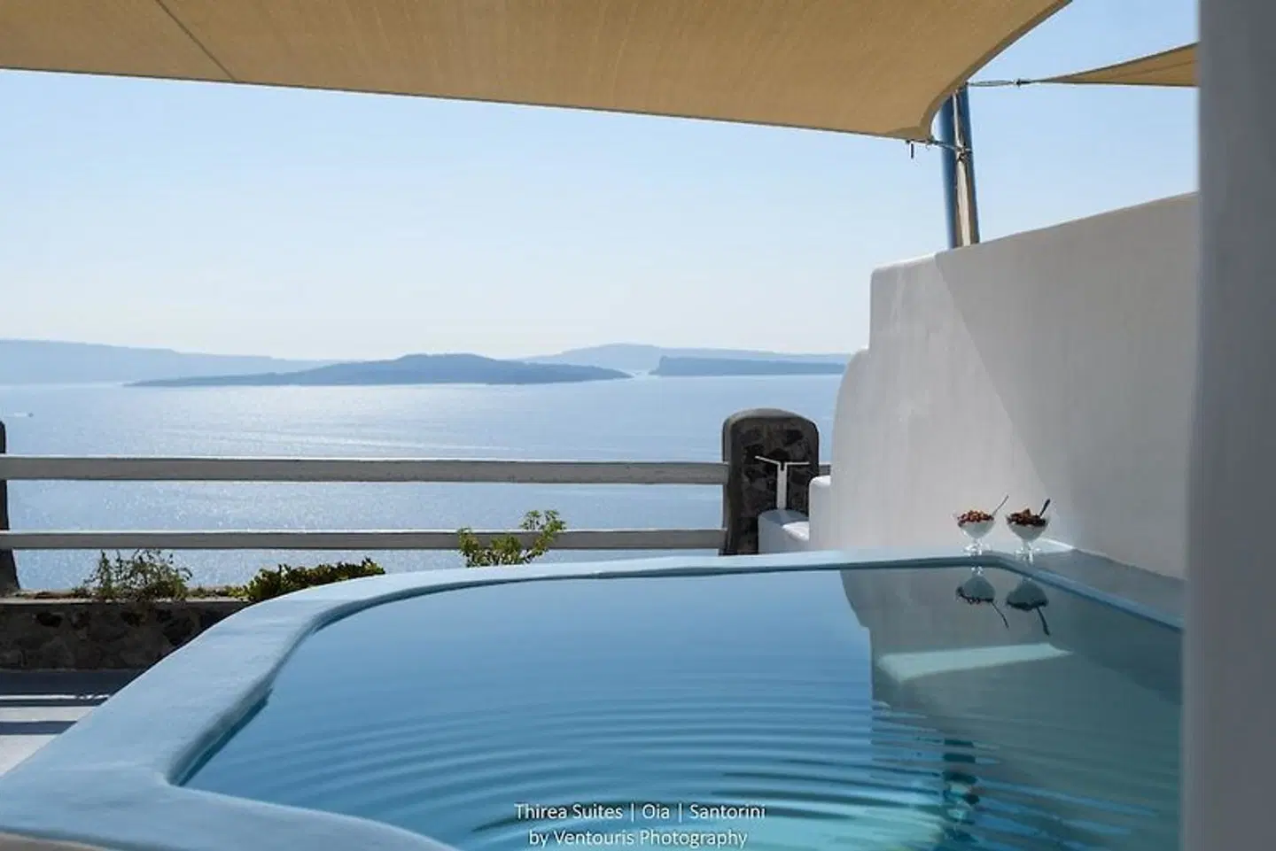 Thirea Suites & Studios OUTDOOR_POOL
