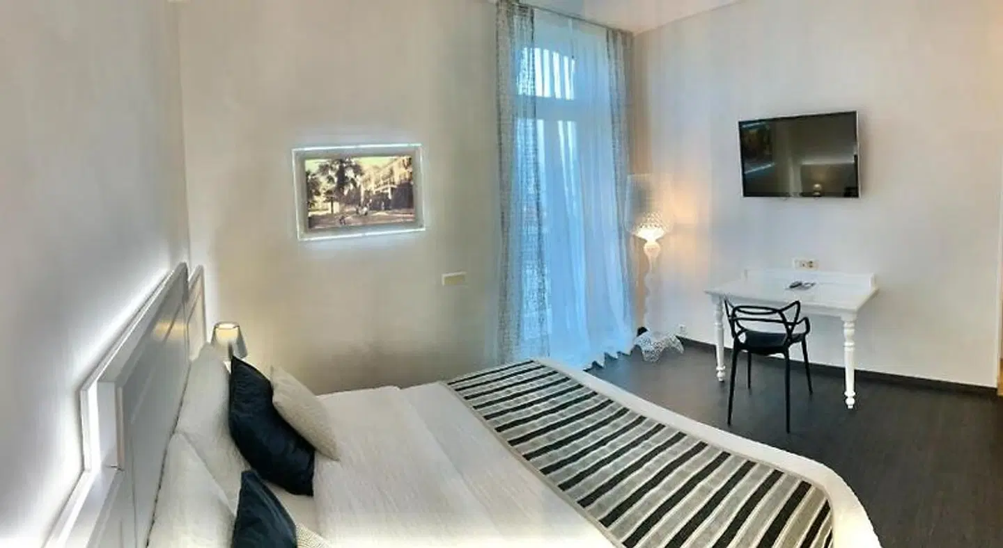 Continental ROOM_EXAMPLE