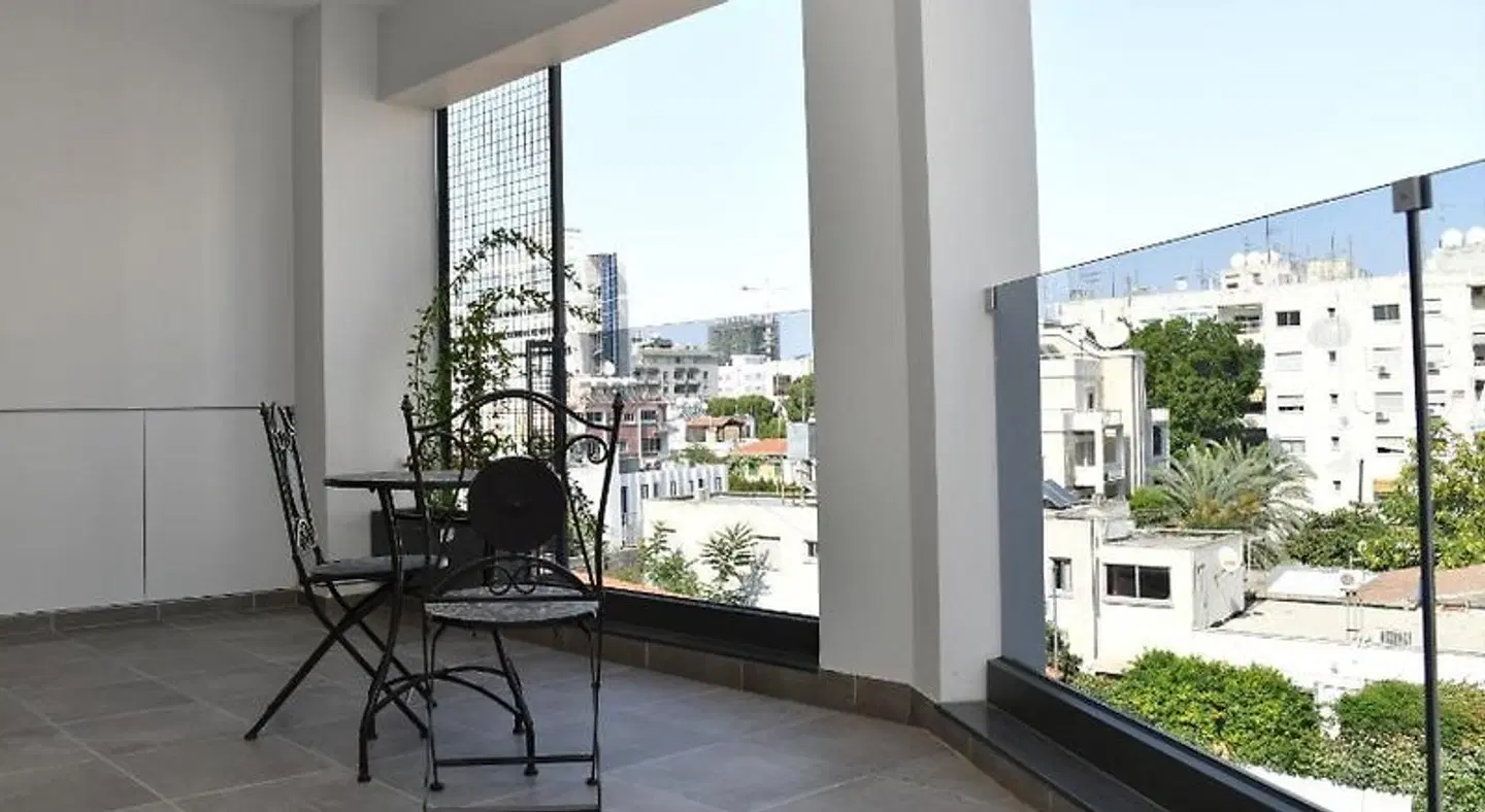 Baz Tower LOUNGE_LOBBY