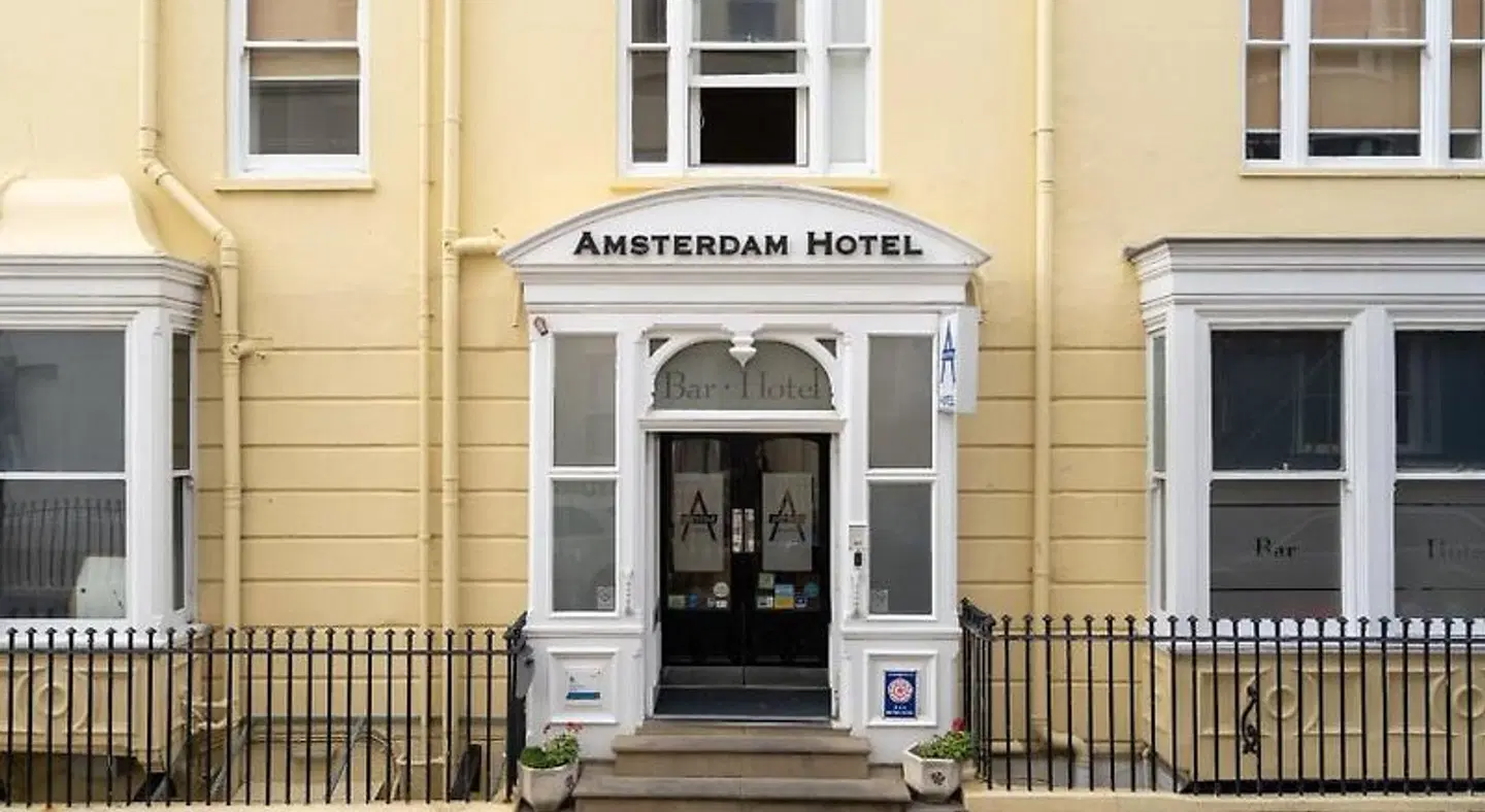 Amsterdam Hotel EXTERIOR