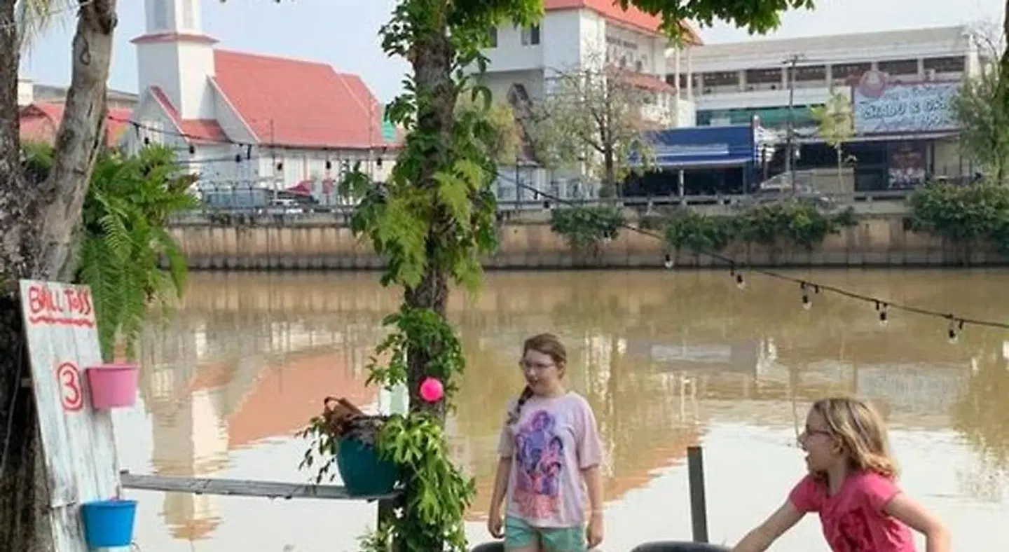 Ban Narai River Guesthouse EXTERIOR
