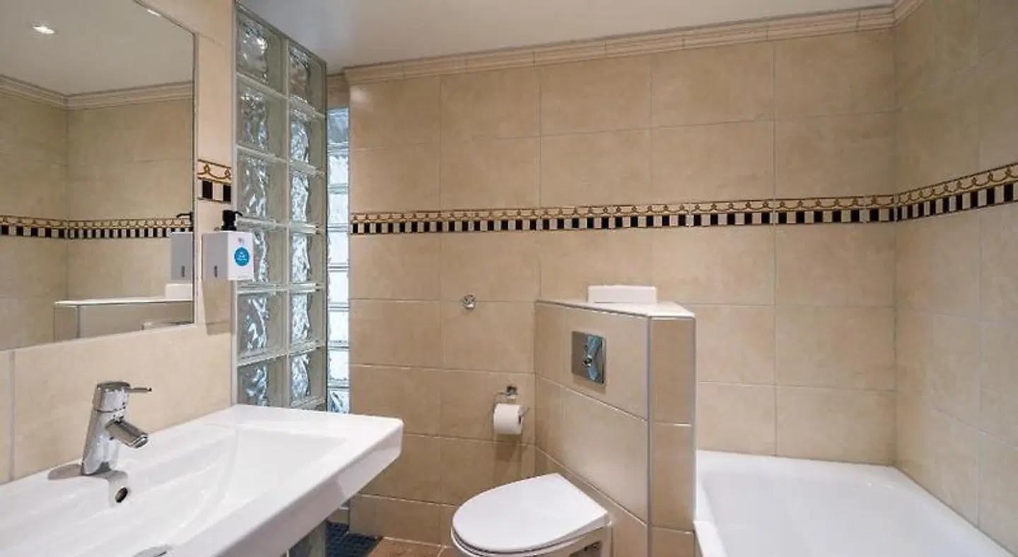 Quality Hotel Grand Kongsberg Badezimmer