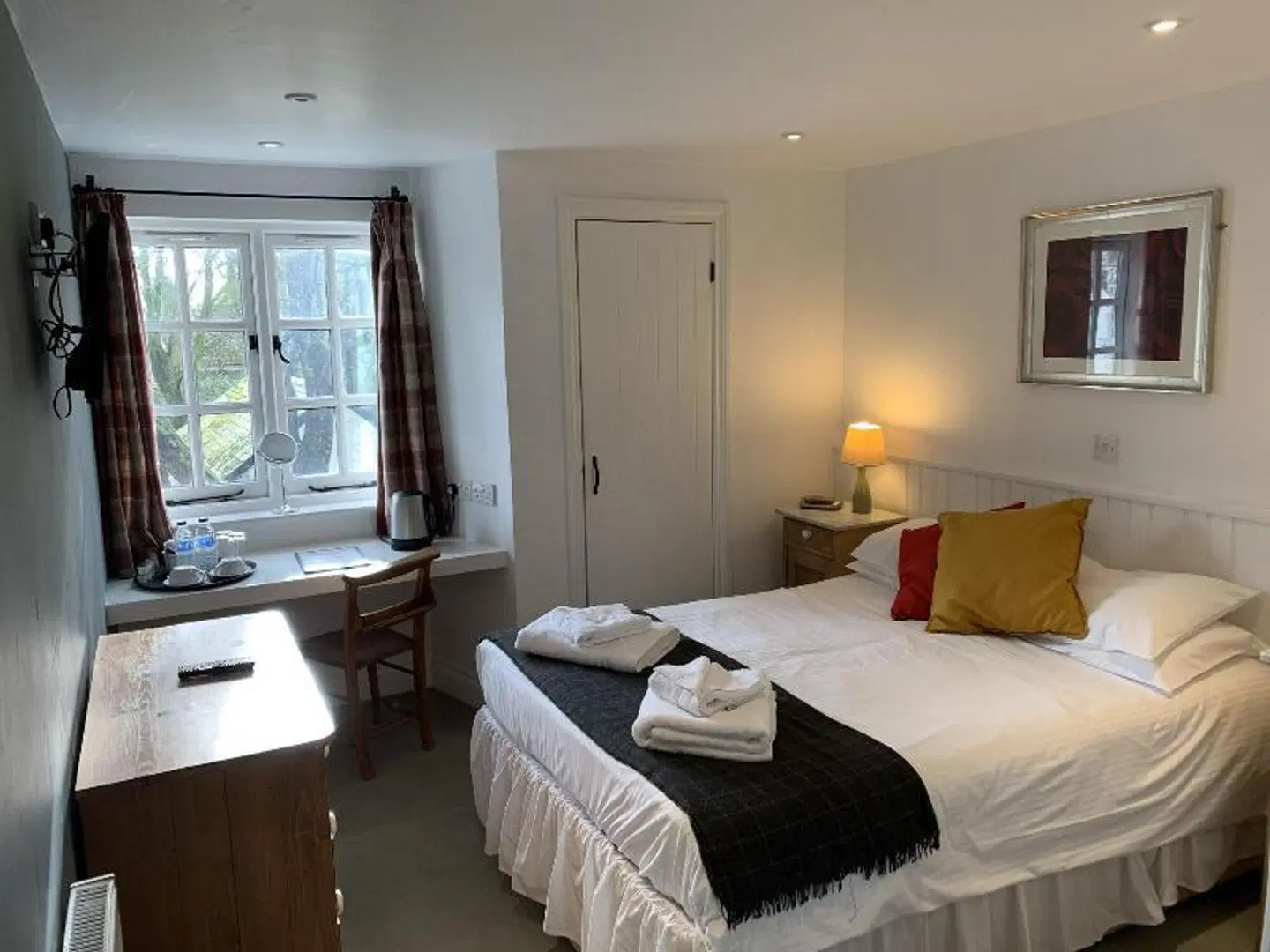 The Crown Inn ROOM_EXAMPLE