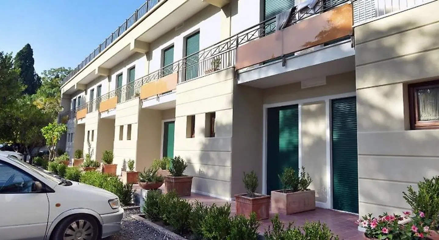 Hotel Zeus Pompei EXTERIOR