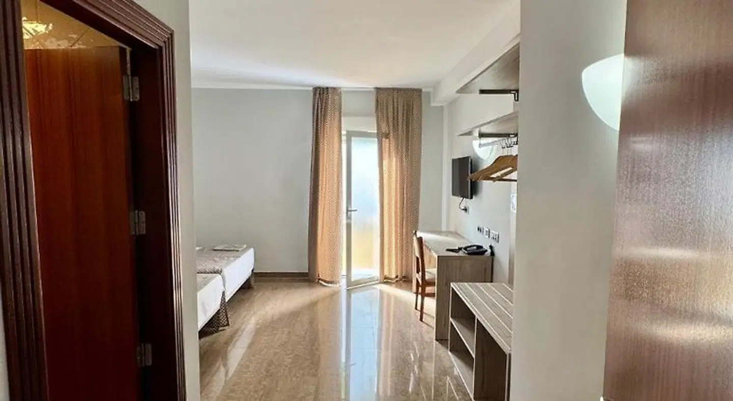 El Eden ROOM_EXAMPLE