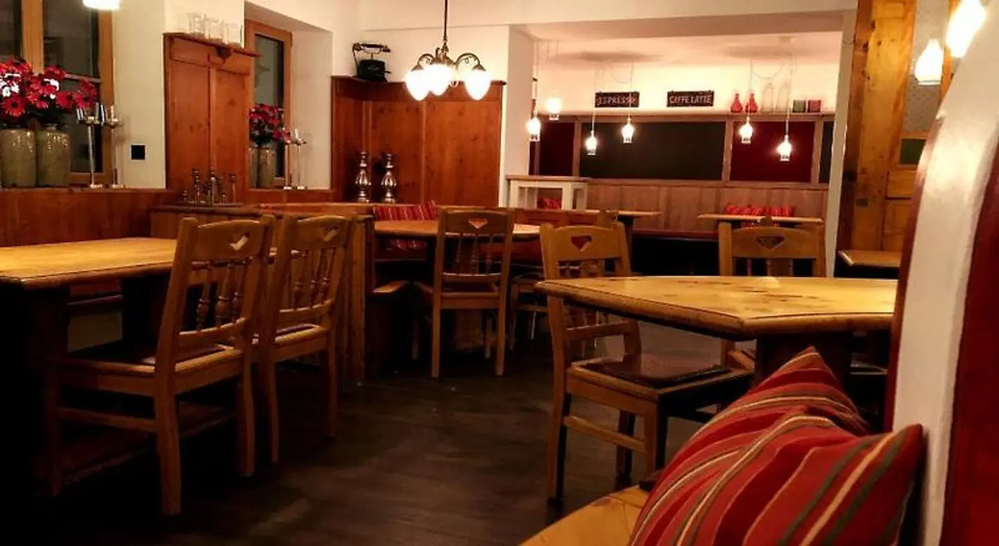 Stadthotel Kachelofen Bar