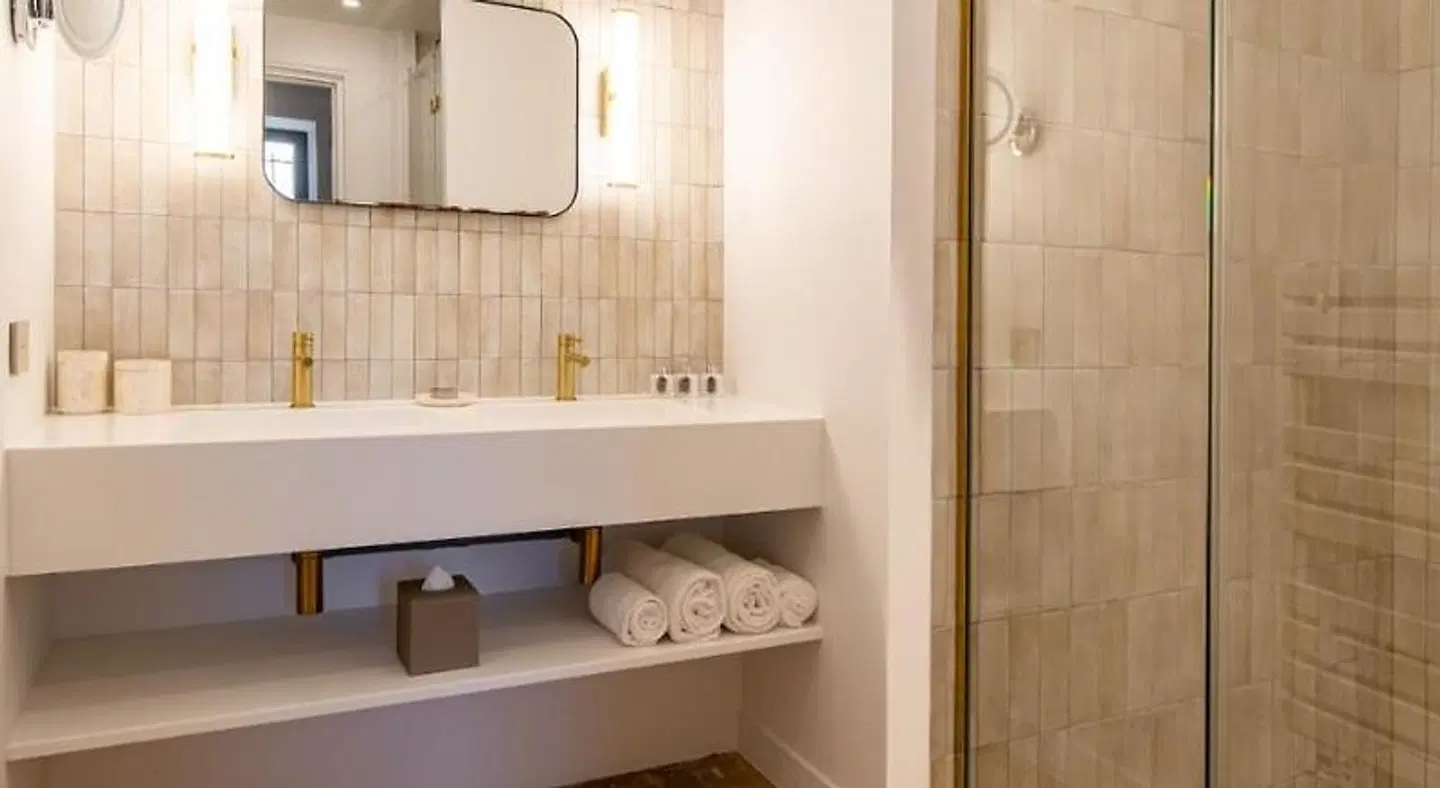 Hotel Lou Cagnard Badezimmer