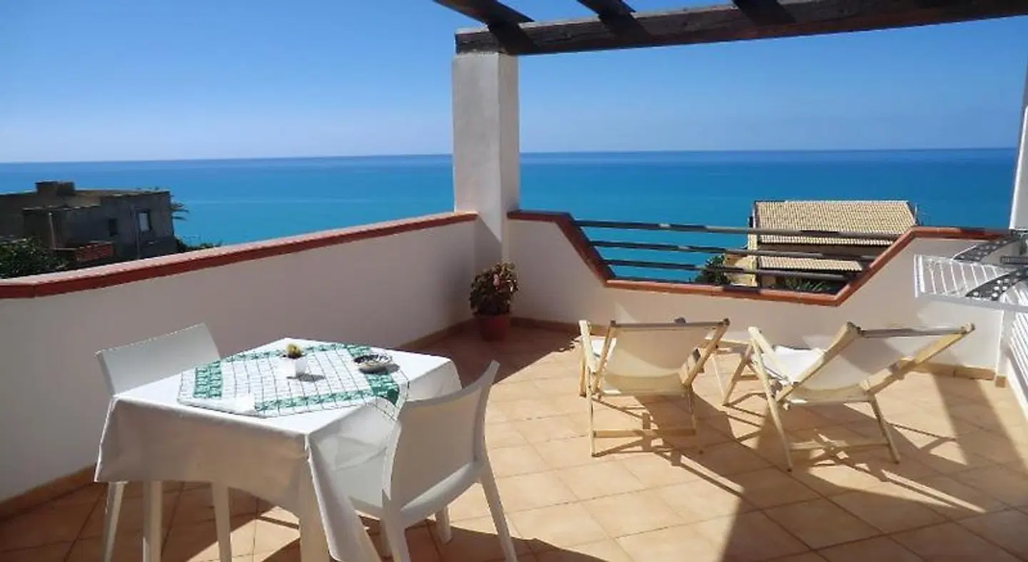 Mediterraneo Mare e Sole Terrasse