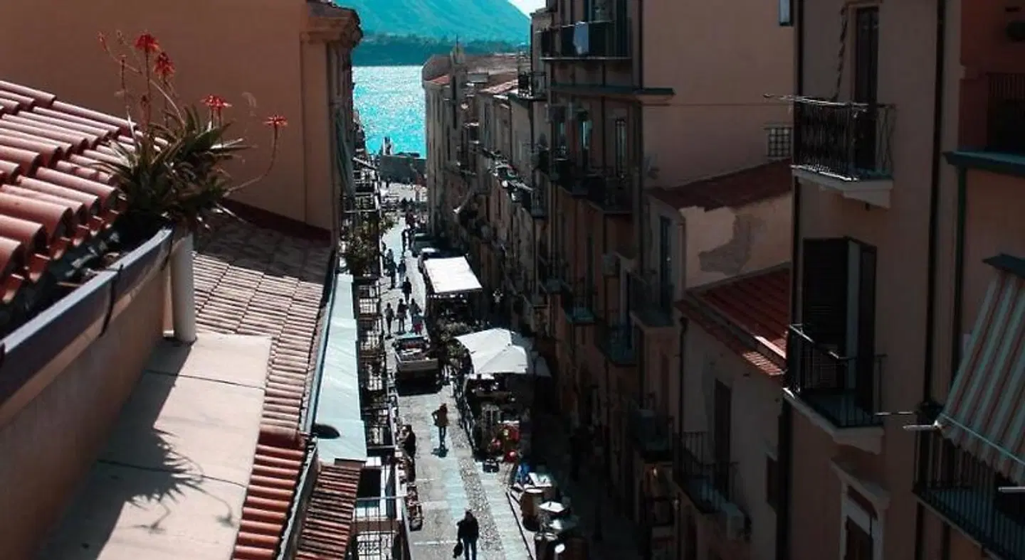 Awa Cefalù Terrasse