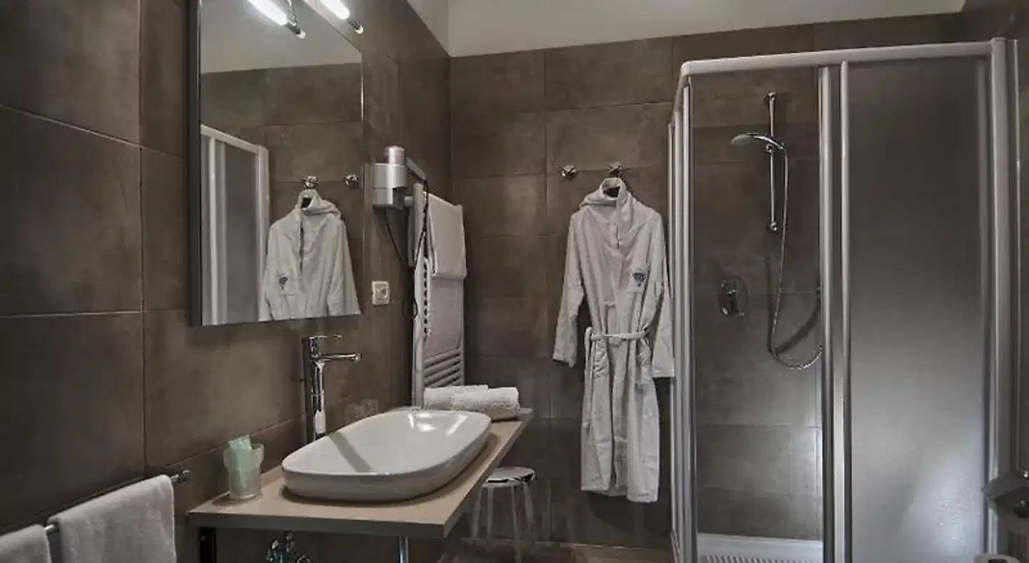 Terme Principe Badezimmer