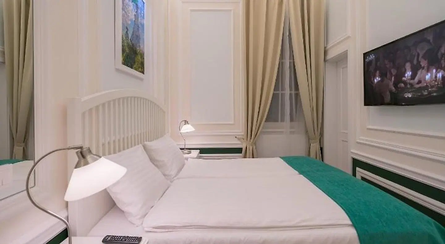Revelton Suites ROOM_EXAMPLE