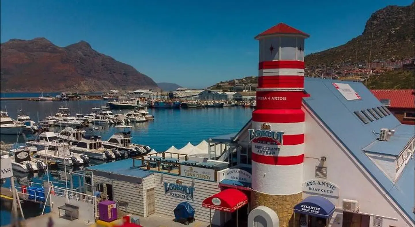 Hout Bay Breeze SPORTS_AND_LEISURE