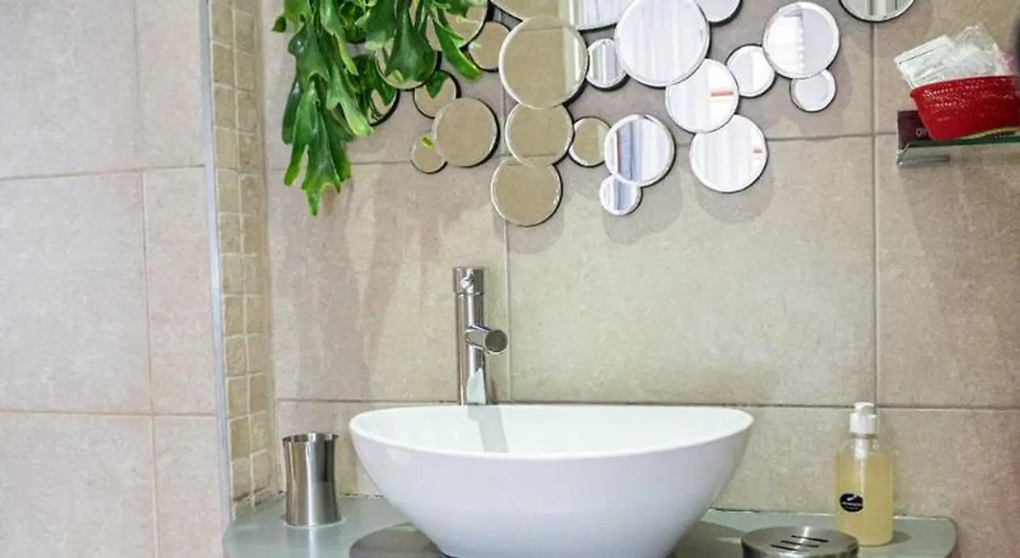 Earthbound B&B Badezimmer