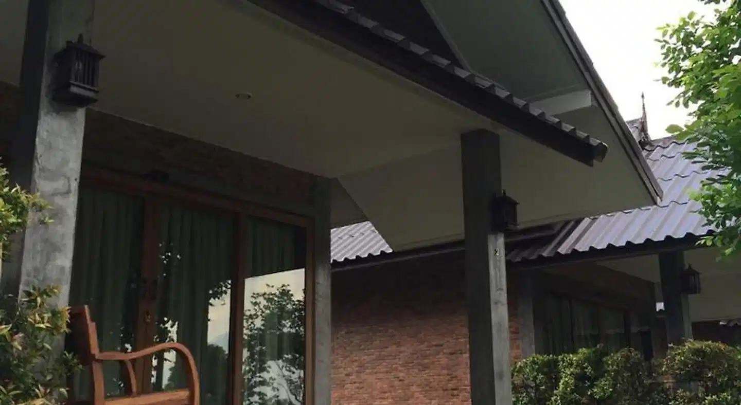 SawasdeeSukhothai Resort Hallenbad