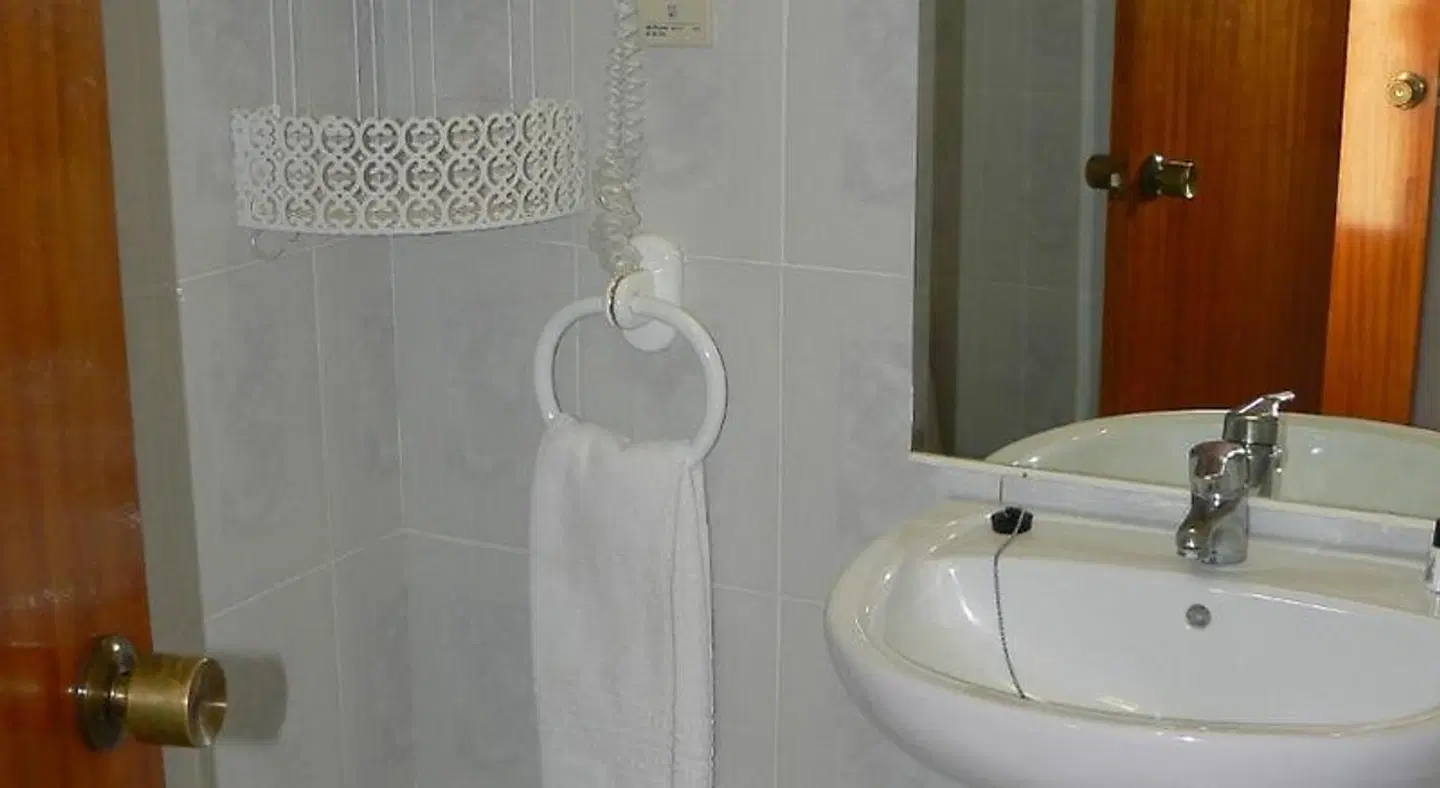 Graca Hotel Badezimmer