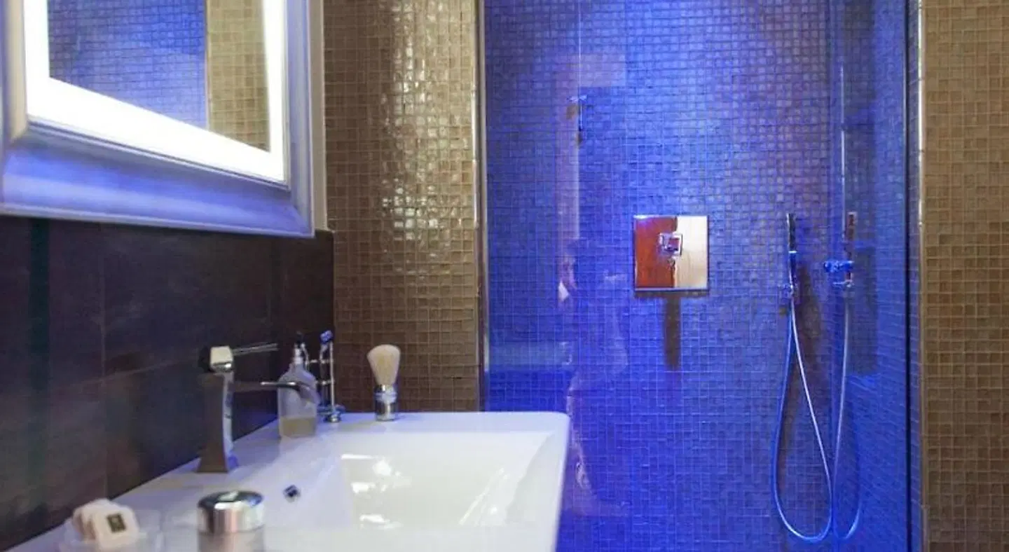 Hotel Savoia Badezimmer