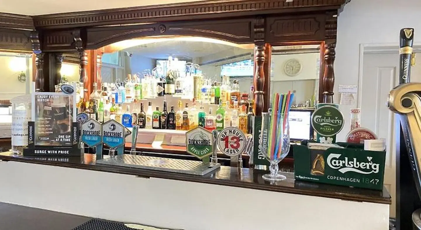 The Town House Hotel Bar