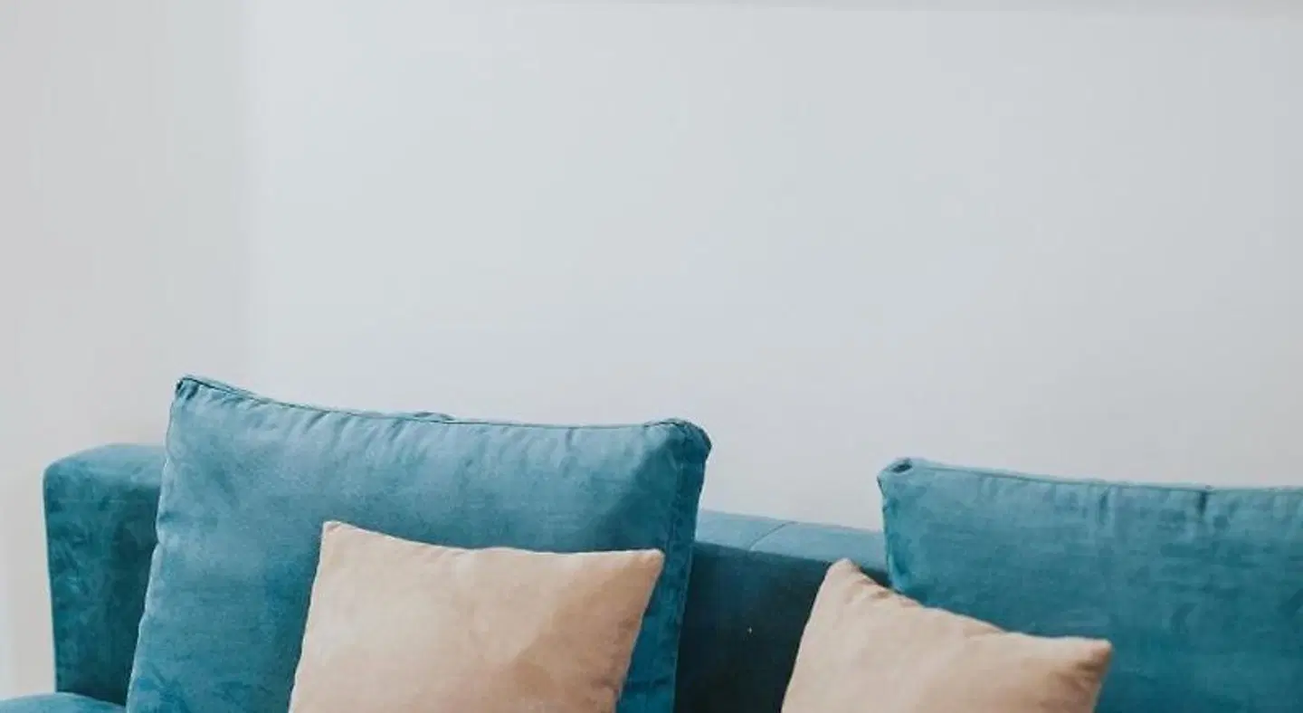 Stephanie Studios ROOM_EXAMPLE