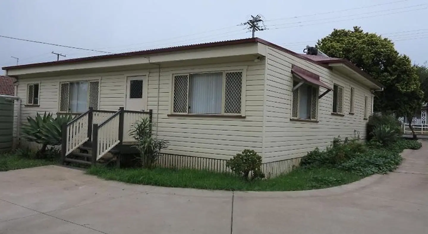 Pure Land Guest House EXTERIOR
