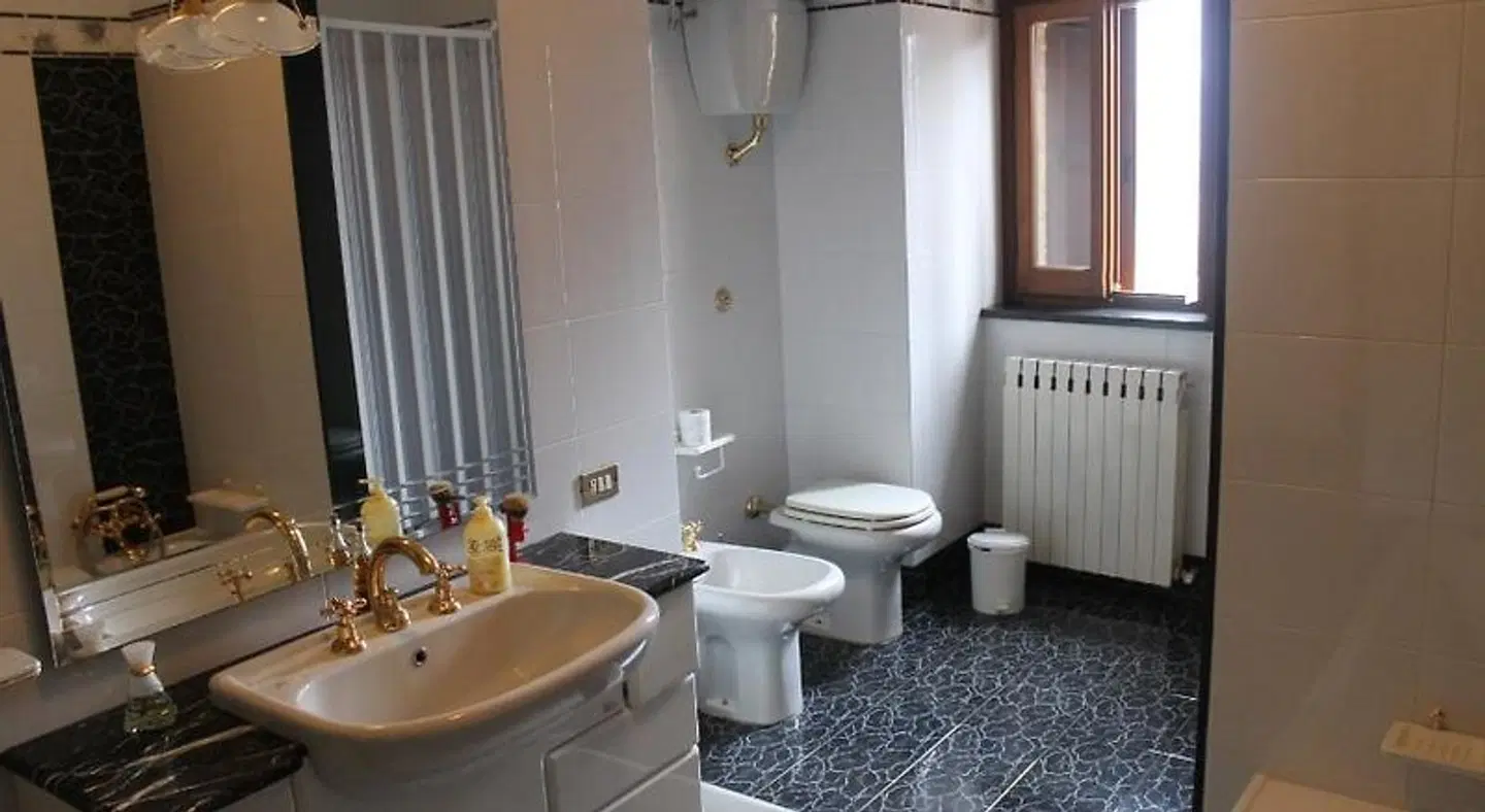Il Castello Di Perchia Badezimmer